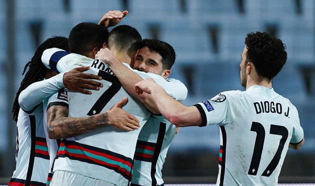 Игроки сборной Португалии, твиттер Роналду