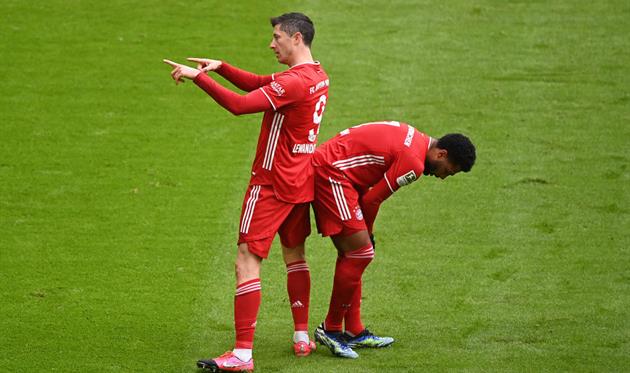 Левандовски и Гнабри, getty images