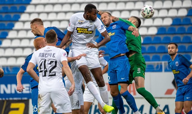 Десна - Олимпик, фото Олимпик