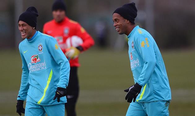 Неймар и Роналдиньо