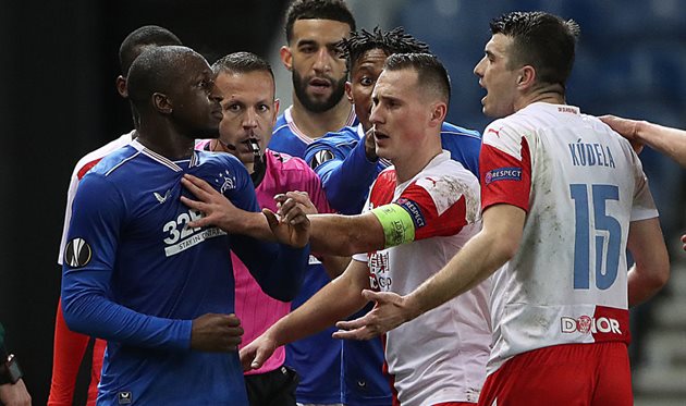 КАМАРА - КУДЕЛА, GETTY IMAGES