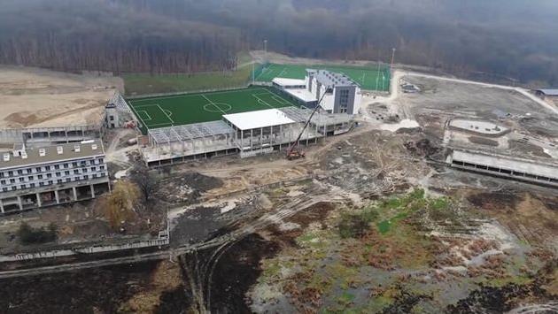 Процесс строительства академии ФК Рух Львов, glavcom.ua