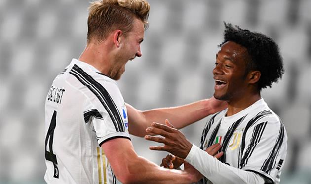 Хуан Куадрадо (справа), Getty Images