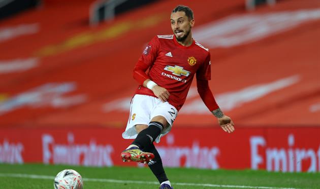 Алекс Теллес, getty images