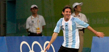 Месси снова забил, АР