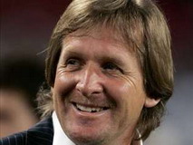 Бернд Шустер