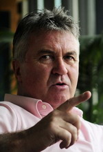 Гус Хиддинк, Reuters