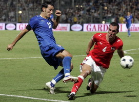 Дзамбротта против Погатетца, Reuters