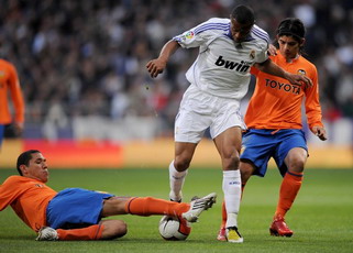 Баптишты уже нет в Реале, Мадуро и Банеги скоро не будет в Валенсии, AFP