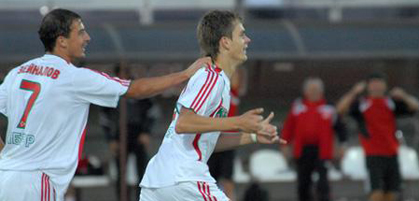 Поздравлению молодому Бабырю, фото fc-kt.com