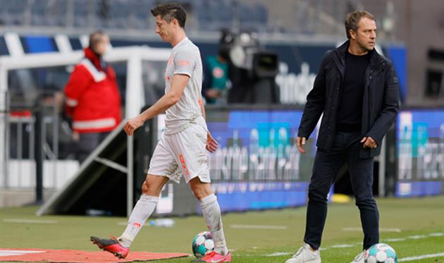 Роберт Левандовски и Ханс-Дитер Флик, Getty Images