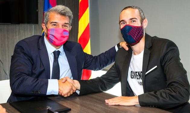 twitter.com/FCBarcelona