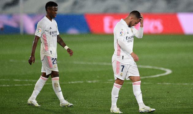 Эден Азар (справа) и Винисиус Жуниор, Getty Images