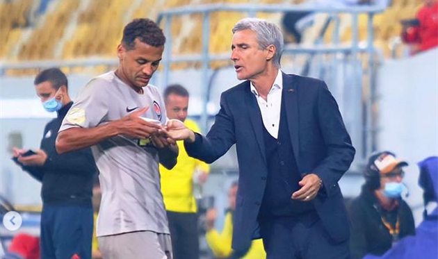 Алан Патрик, Instagram