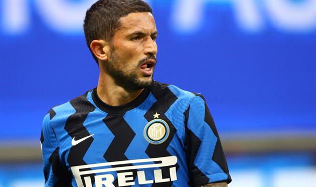 Интер готов продать Сенси Шахтеру за 30 млн евро