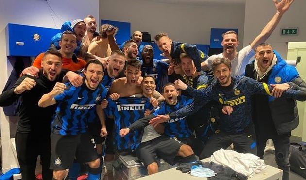 От неудачников к победителям: клубы, вылетавшие из групп Лиги чемпионов, но побеждавшие в родном чемпионате