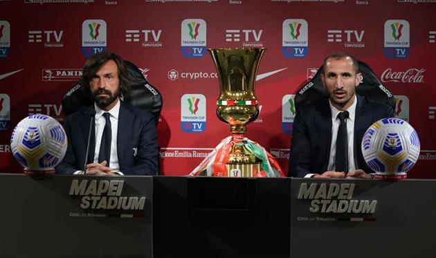 Андреа Пирло (слева) и Джорджо Кьеллини, getty images