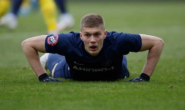 Артем Довбик, днепр-1