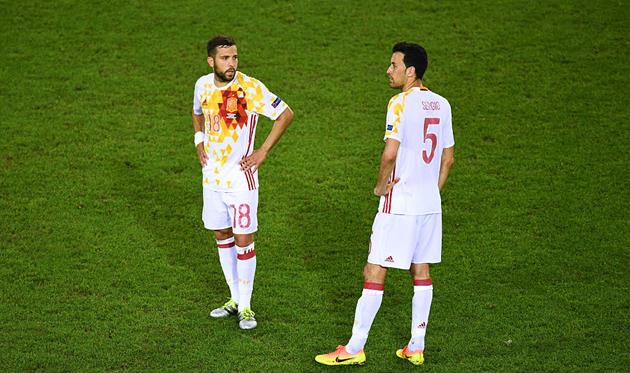 Альба и Бускетс, getty images