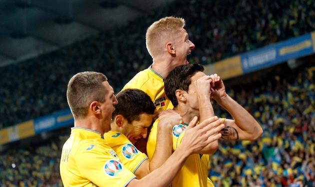 Футболисты сборной Украины, УАФ