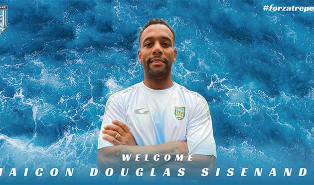 Дуглас Майкон, ФК Тре Пенне