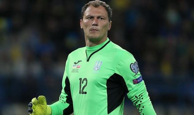 Андрей Пятов, УАФ