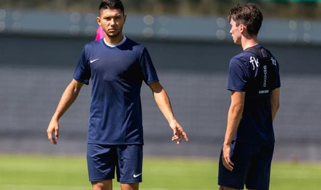 Максим Марусич (слева), ФК Ритеряй