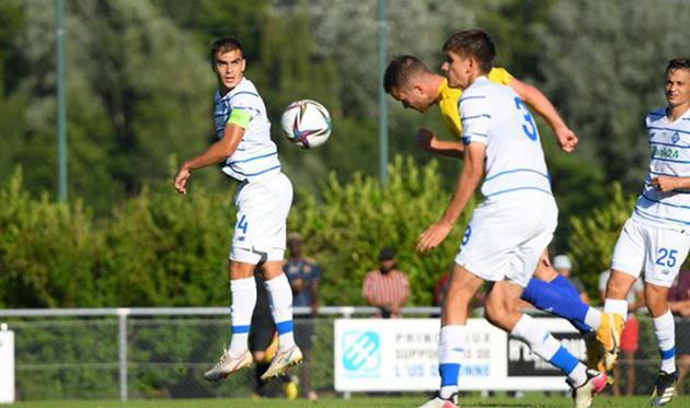 Константин Вивчаренко (слева), ФК Динамо