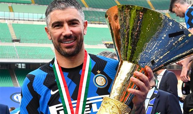 Александар Коларов, Inter Milan