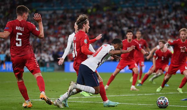 Момент с падением Стерлинга, Getty Images