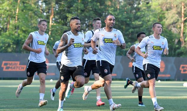 Футболисты Шахтера. Фото ФК Шахтер