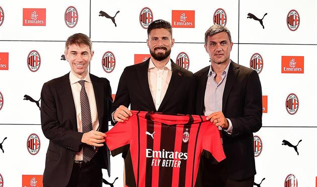 Оливье Жиру - игрок Милана, фото ФК Милан