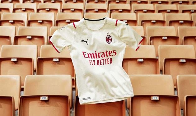 Форма Милана. Фото ФК Милан 
