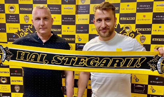 Тибериу Гиоане (слева), СР Брашов