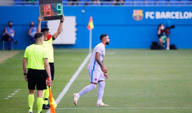 Первый выход Мемфиса Депая на поле в составе Барселоны, Getty Images