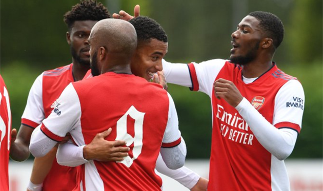 Игроки Арсенала, фото ФК Арсенал