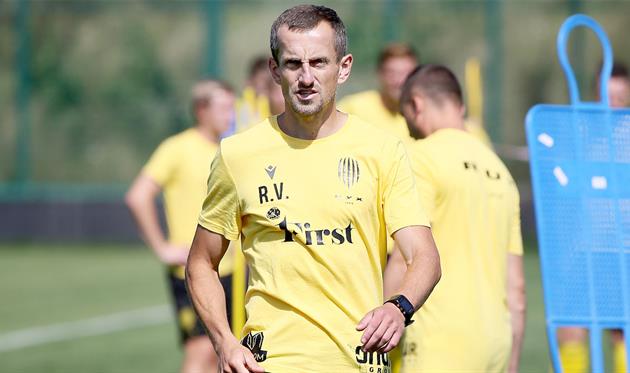 Виталий Романюк, ФК Рух