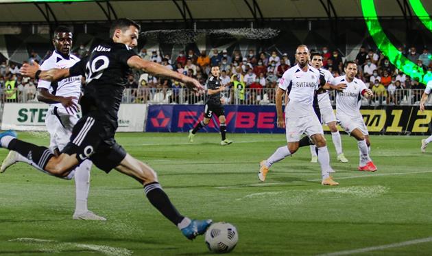 ФК Шахтер Караганды