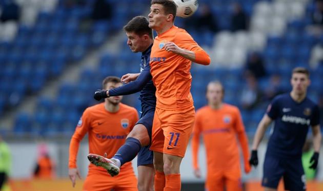 Днепр-1 - Мариуполь, фото Днепр-1