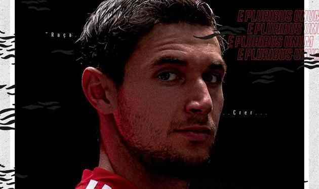 Роман Яремчук, ФК Бенфика