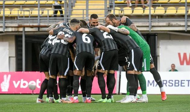 фото ФК Заря Луганск