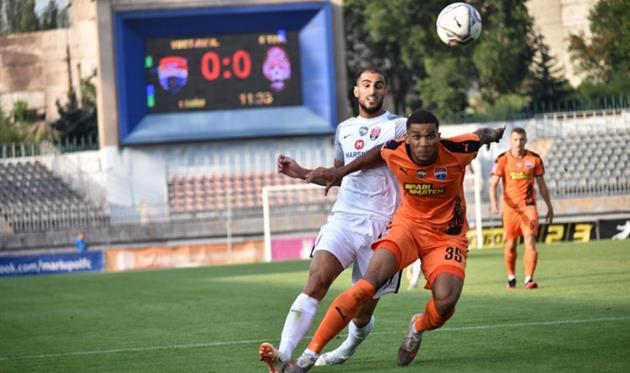 Шахаб против Мампасси, УАФ