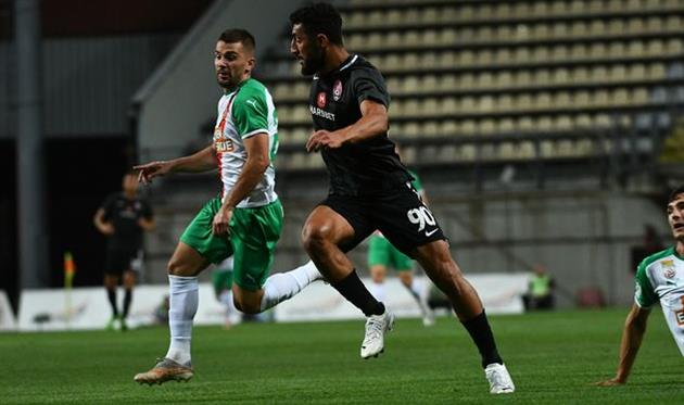 Заря — Рапид, фото ФК Заря Луганск