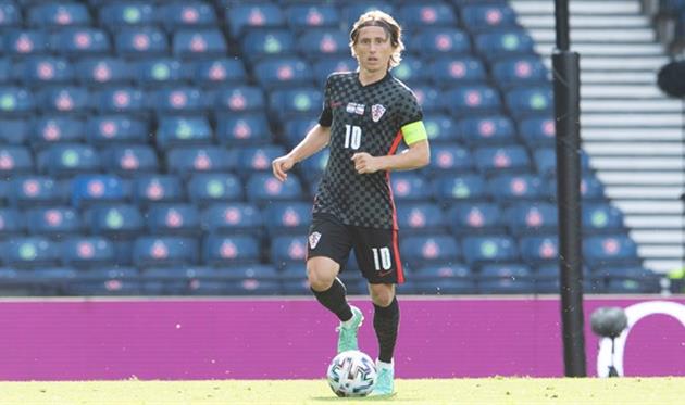 Лука Модрич, hns-cff.hr