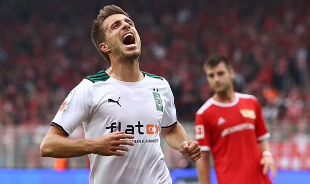 Боруссия М уступила Униону