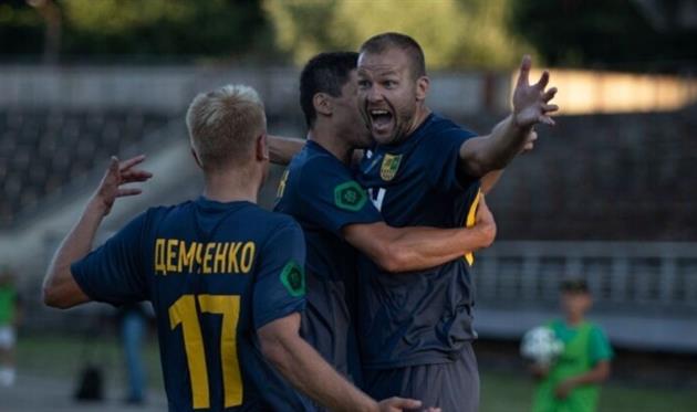 Жо (справа), ФК Металлист