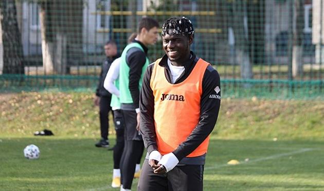 Бенито, ФК Олимпик