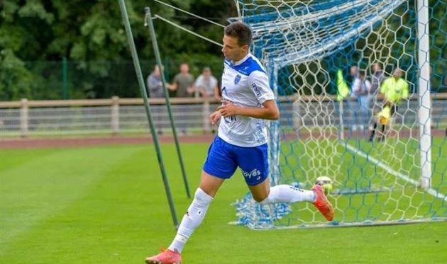 Николай Кухаревич, ФК Труа