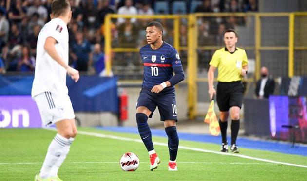 Франция — Босния и Герцеговина, twitter.com/equipedefrance