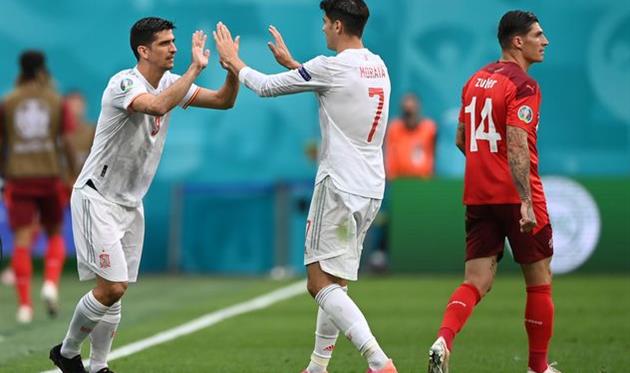 Жерар Морено (слева) и Альваро Мората, Getty Images